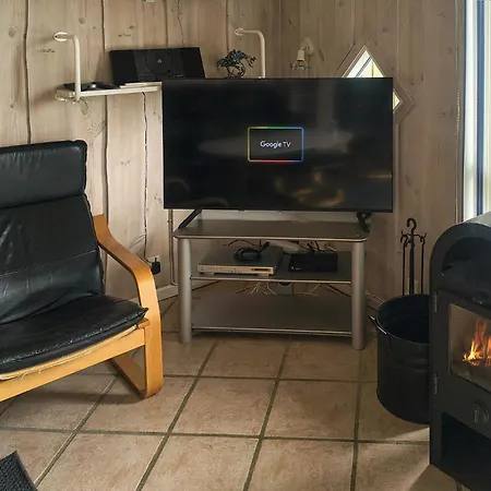 Three-bedroom In Hébergement de vacances *