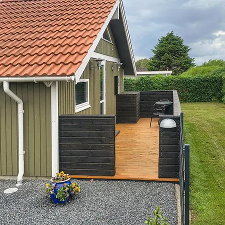 3 Bedroom Amazing Home In Haderslev بيت للعطل