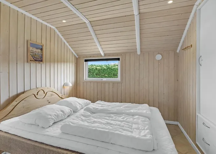 Dom wakacyjny Three-bedroom In